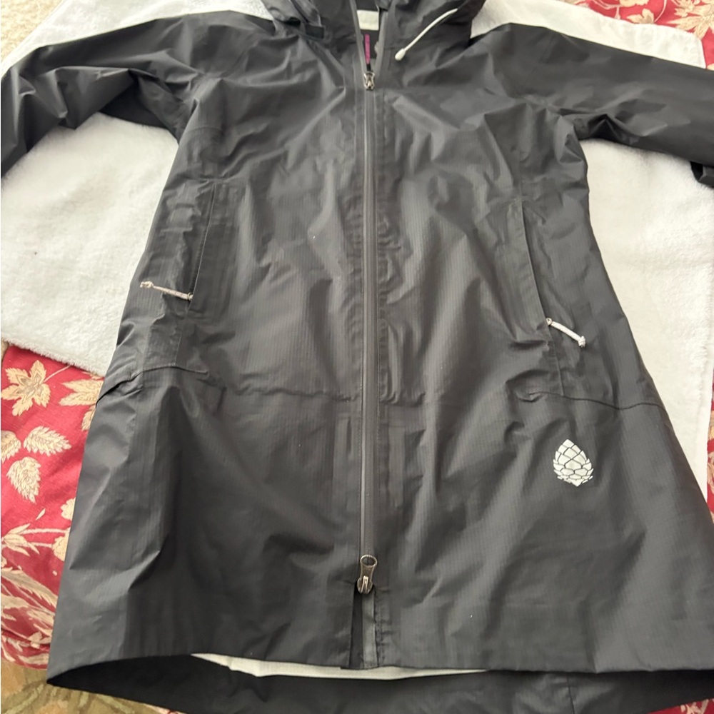 Stio Women's Black Hooded Ski Jacket